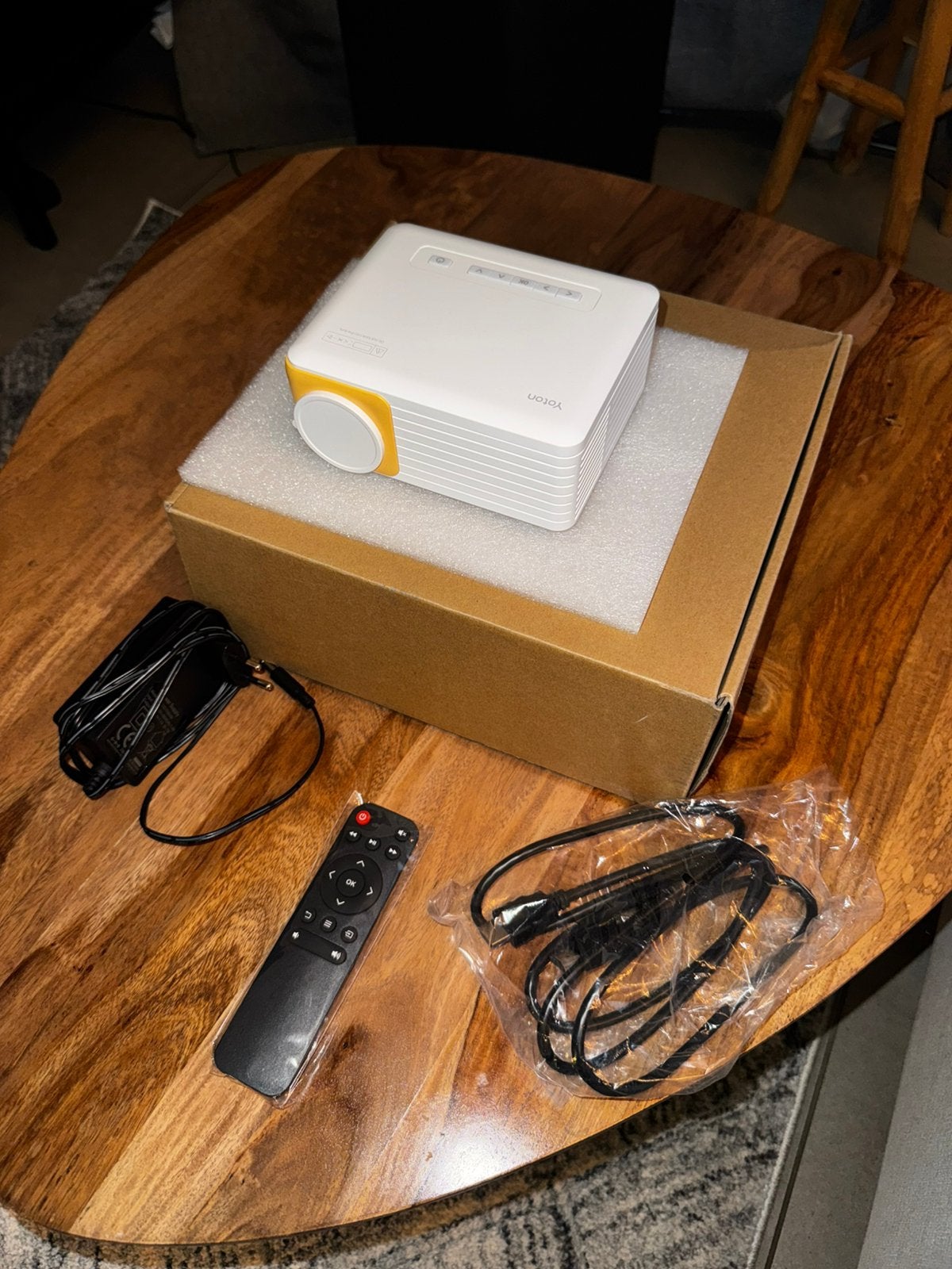 Vidéoprojecteur YOTON Y3 – Neuf, Audio, Tv en Foto, Beamers, Ophalen, Zo goed als nieuw