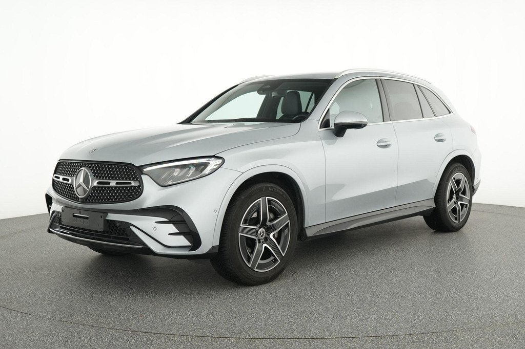 Mercedes-Benz GLC-klasse 200 4MATIC SUV AMG Line | Dodehoeka, Auto's, Automaat, Gebruikt, Zwart, 4 cilinders