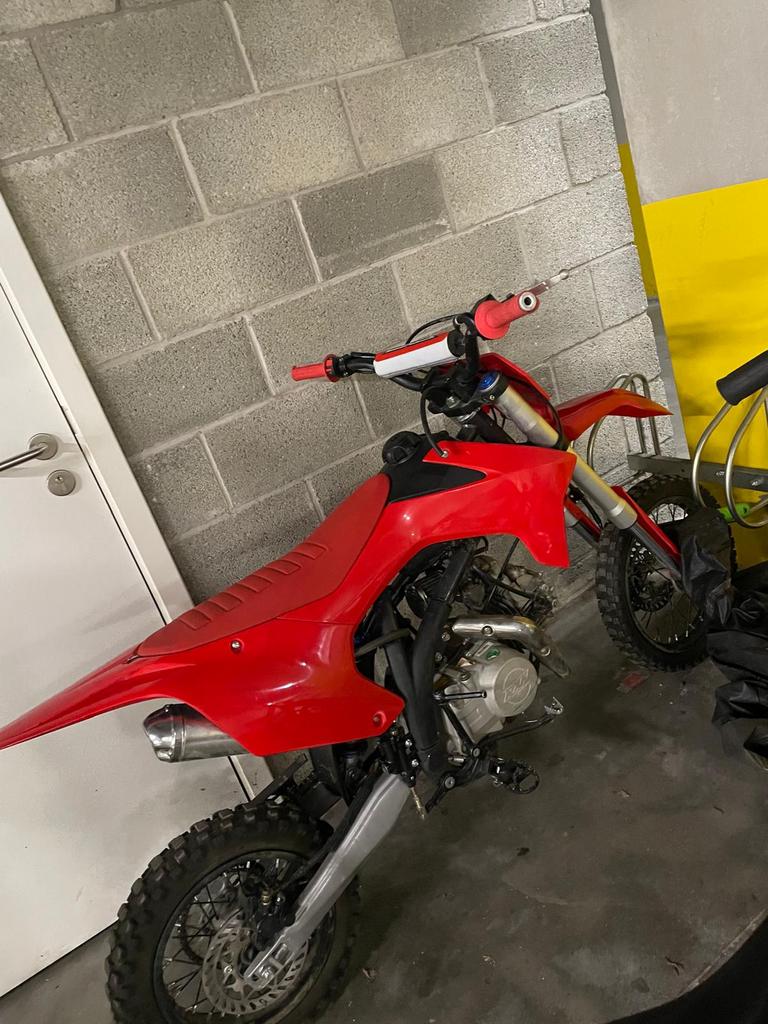 Dirt bike 150cc, Enlèvement, Comme neuf, Dirt Bike