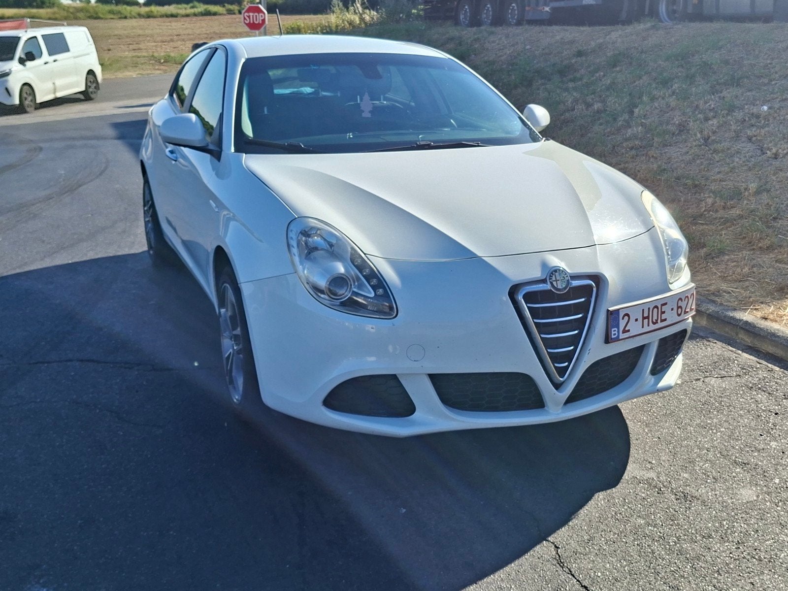 Alfa Giulietta 16 jtd, Autos, Alfa Romeo, Euro 5, Boîte manuelle, Noir, 5 portes