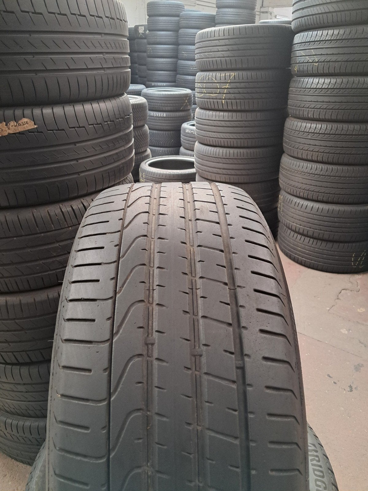 26545r20 265 45 r20 265/45/r20 PIRELLI avec montage et equil, Ophalen of Verzenden