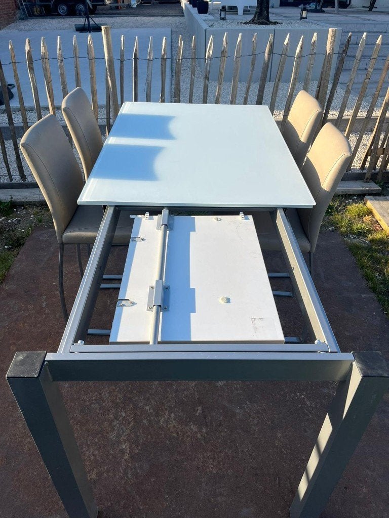 Table extensible et 6 chaises hautes, Maison & Meubles, 150 à 200 cm, Cinq personnes ou plus, Enlèvement, Utilisé