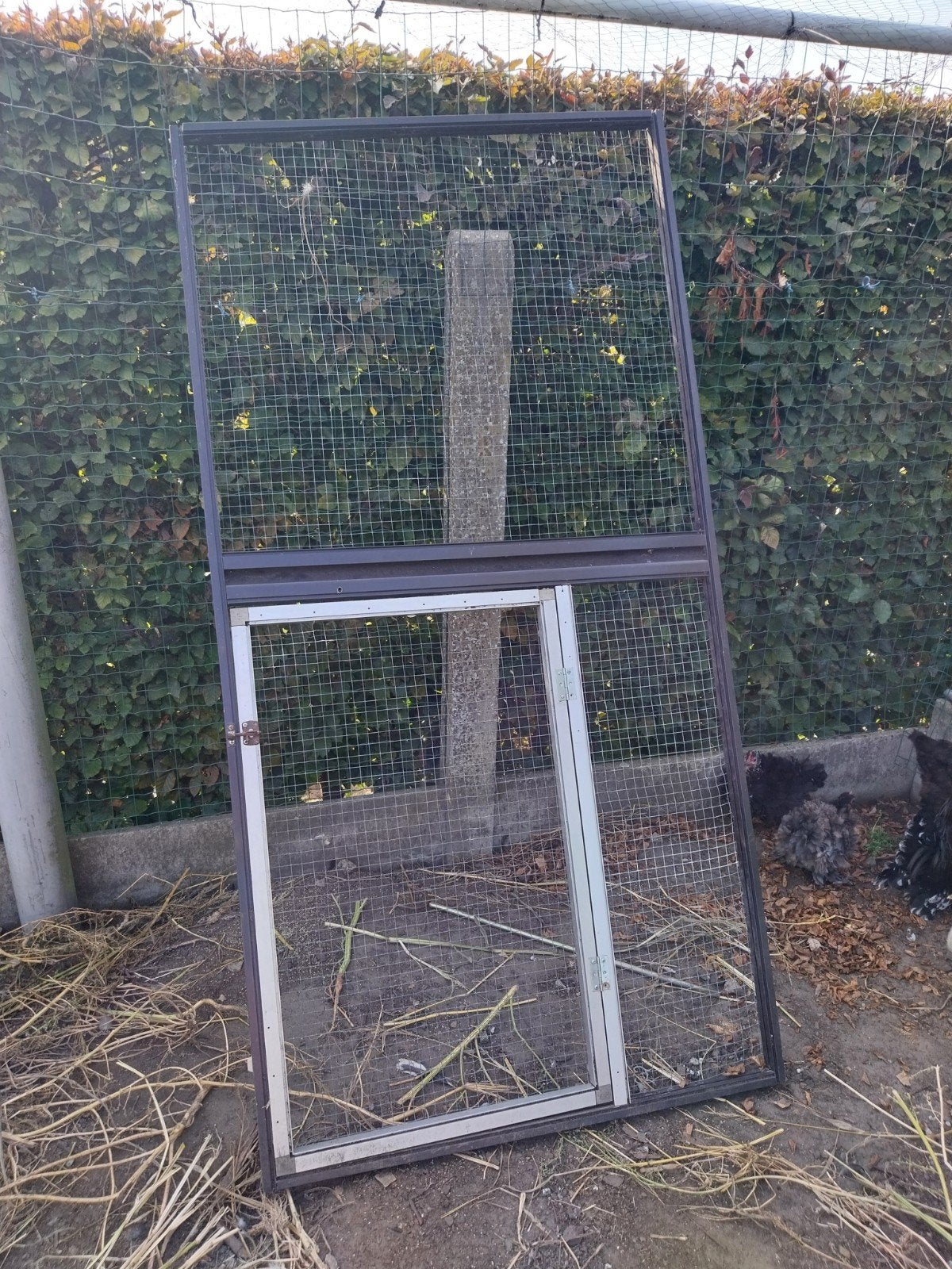 aliunum paneel met deur, Ophalen