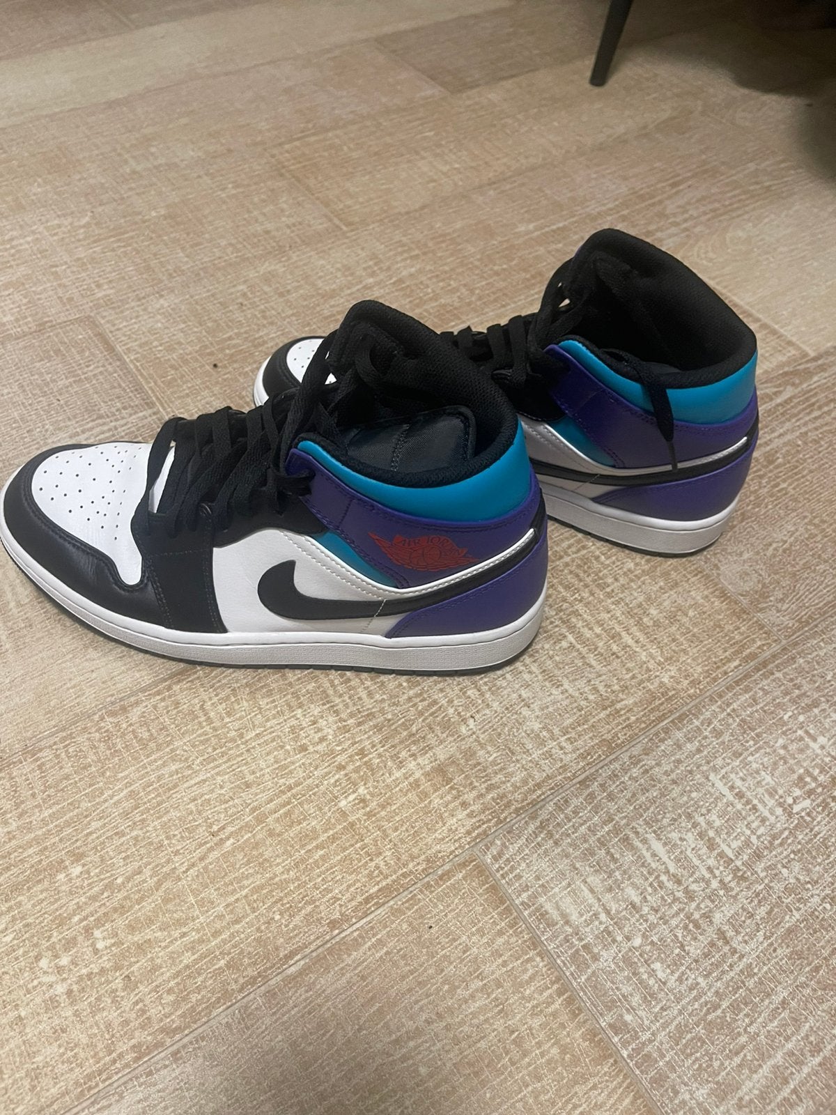 Air jordan mid 1, Blauw, Sportschoenen, Ophalen of Verzenden, Zo goed als nieuw