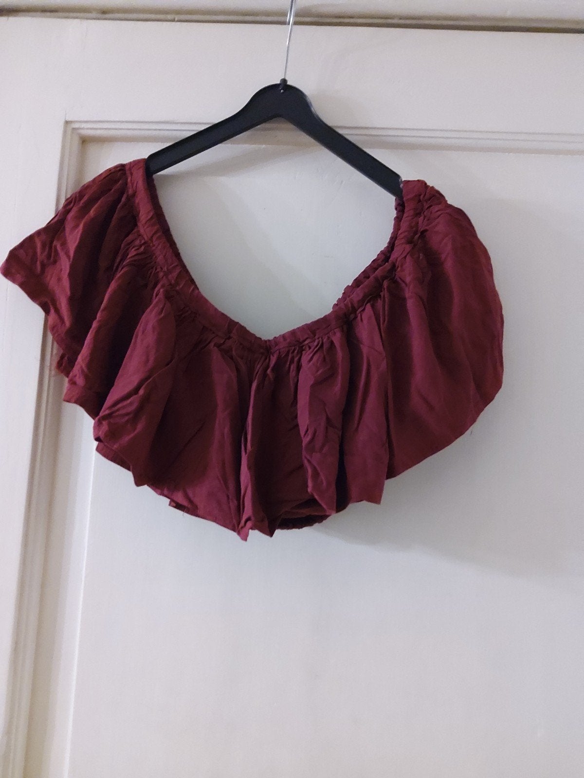 kort topje bordeaux kleur kleine maat, Kleding | Dames, Overige Dameskleding, Ophalen of Verzenden, Zo goed als nieuw