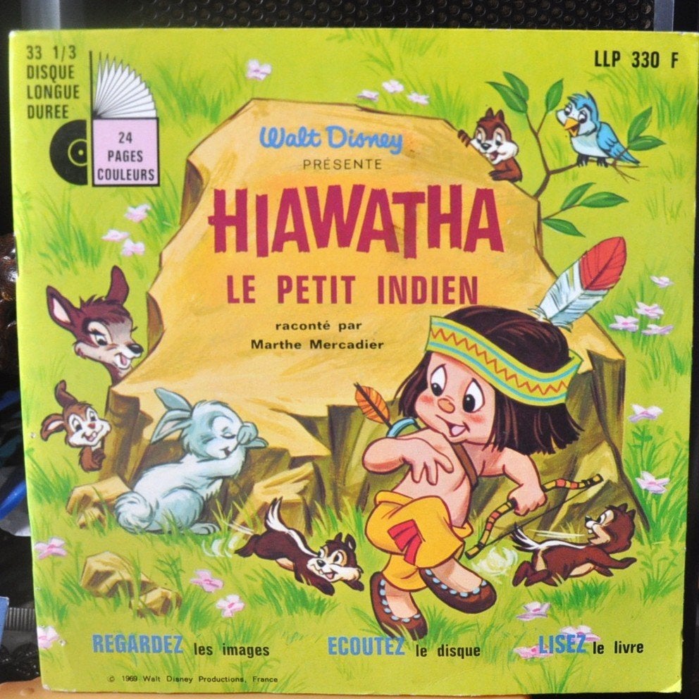 vinyl 33 tour avec livre hiawatha le petit indien (x 20377), Cd's en Dvd's, Vinyl | Kinderen en Jeugd, Ophalen of Verzenden, 1960 - 1969