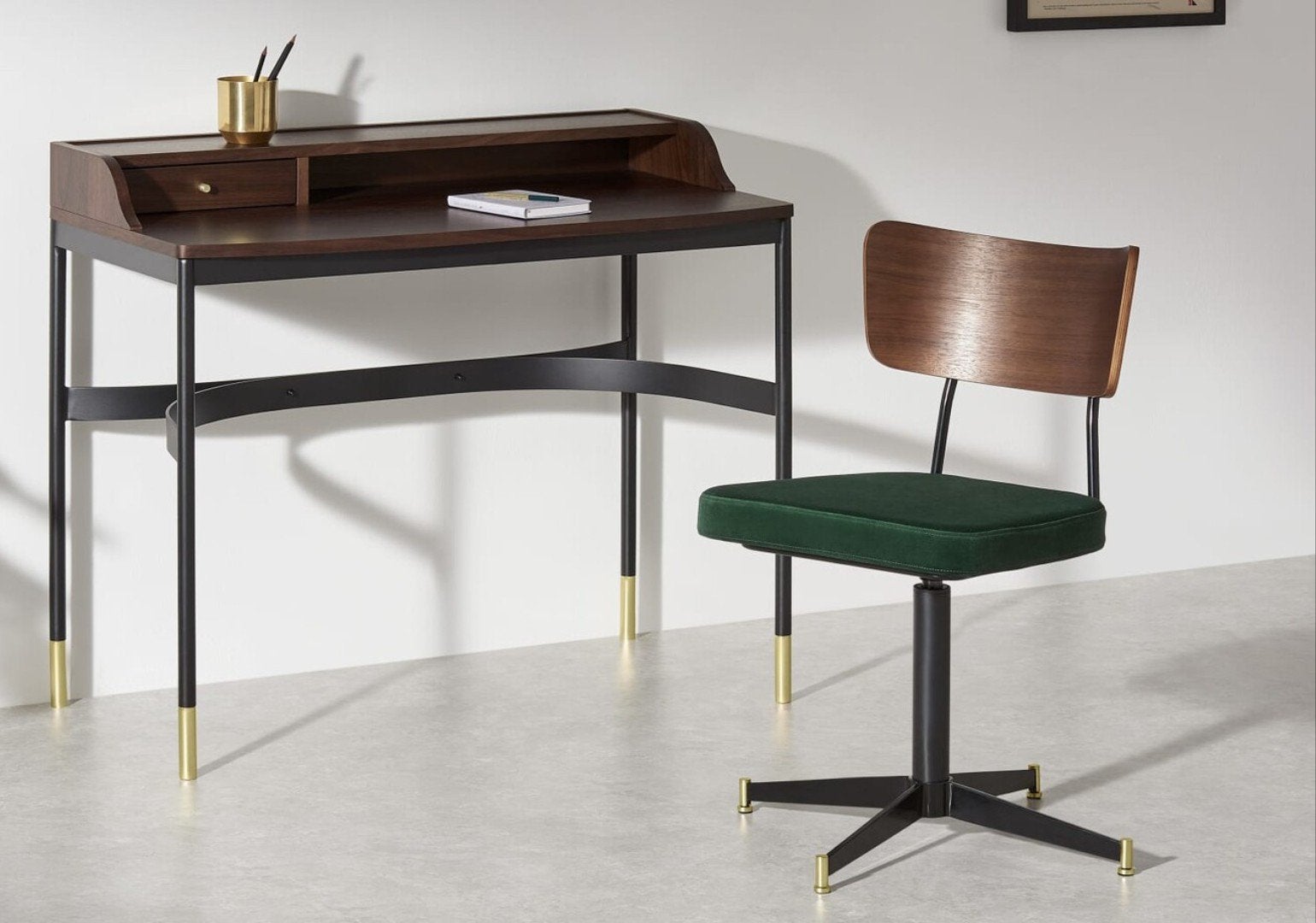 Chaise de bureau en noyer et velours de MADE, Enlèvement, Ergonomique, Chaise de bureau