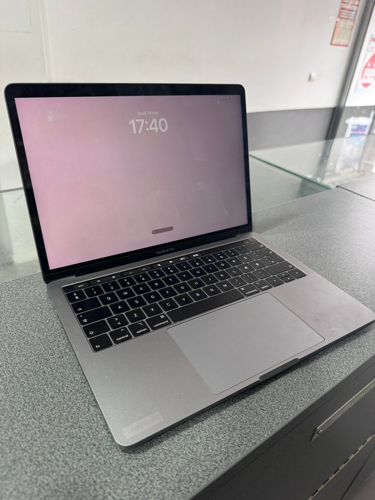 MacBook Pro TouchBar i7 32 Ram 512 SSD - Facture - Garantie, Enlèvement, Comme neuf, MacBook
