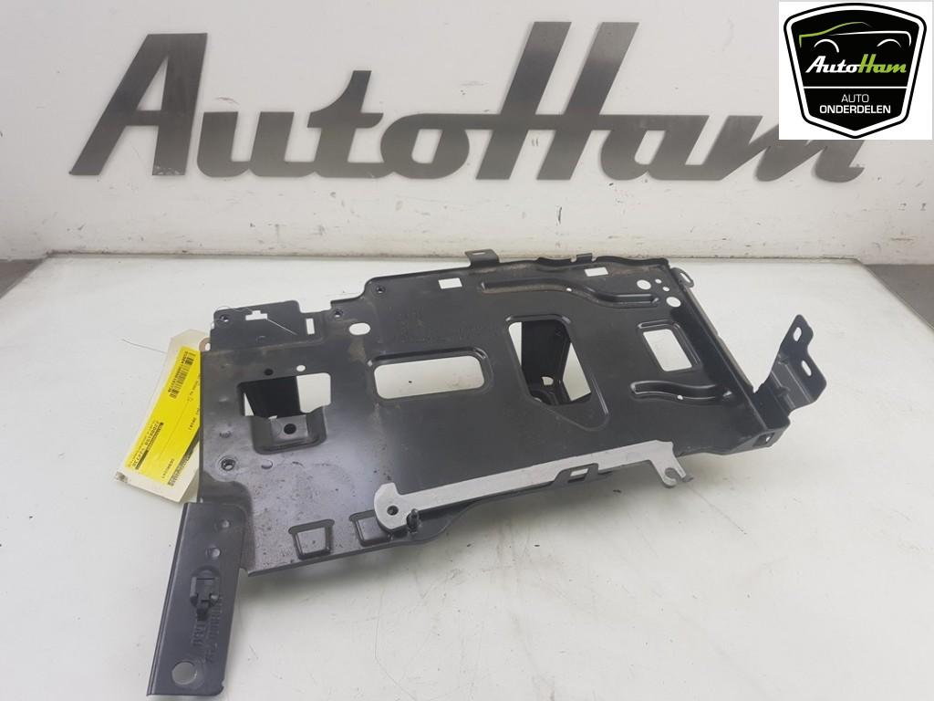 ACCUBAK Opel Grandland (X) (01-2017/07-2021) (|9815288580|), Gebruikt, Opel