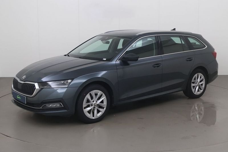 Skoda Octavia Combi TSI style 110, Autos, https://public.car-pass.be/vhr/64f8aacb-58bf-4c40-afd2-9846e8728a25, Argent ou Gris
