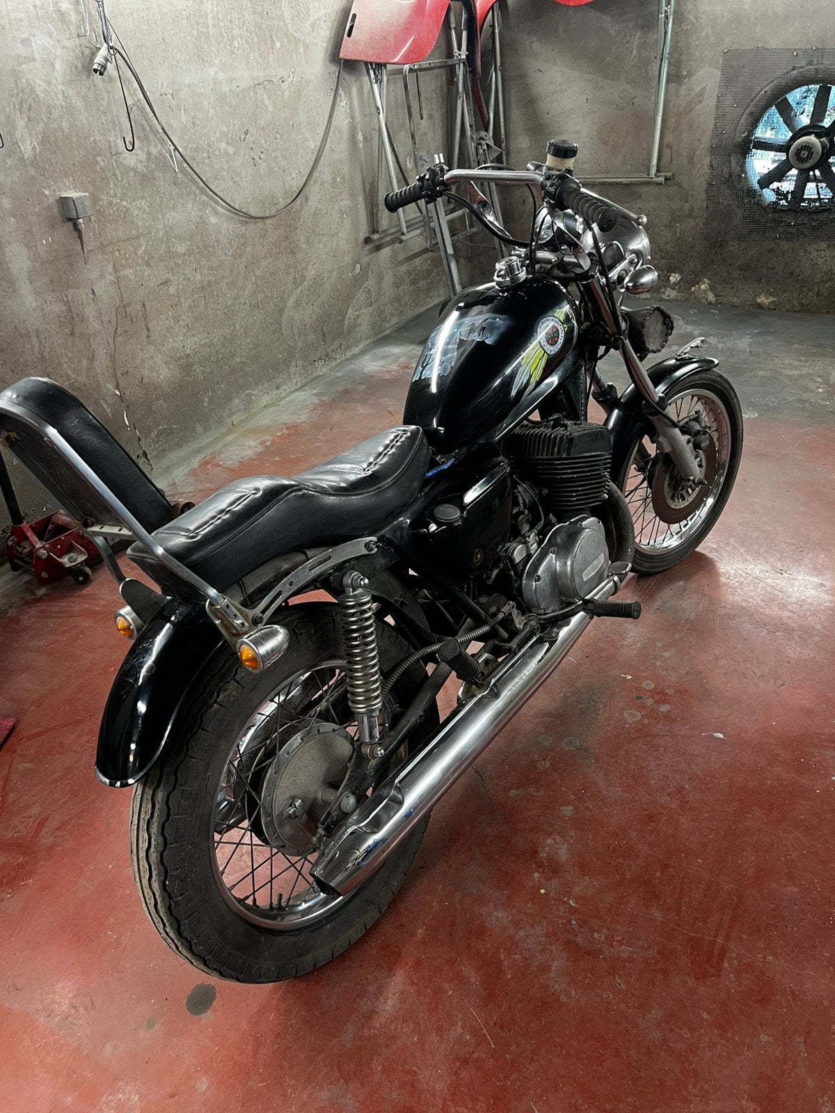 Suzuki 500 t ombouw naar chopper oldtimer, Chopper