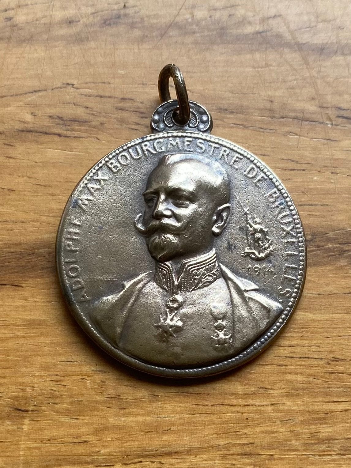 Médaille de Adolphe Max Bourgmestre de Bruxelles, Ophalen