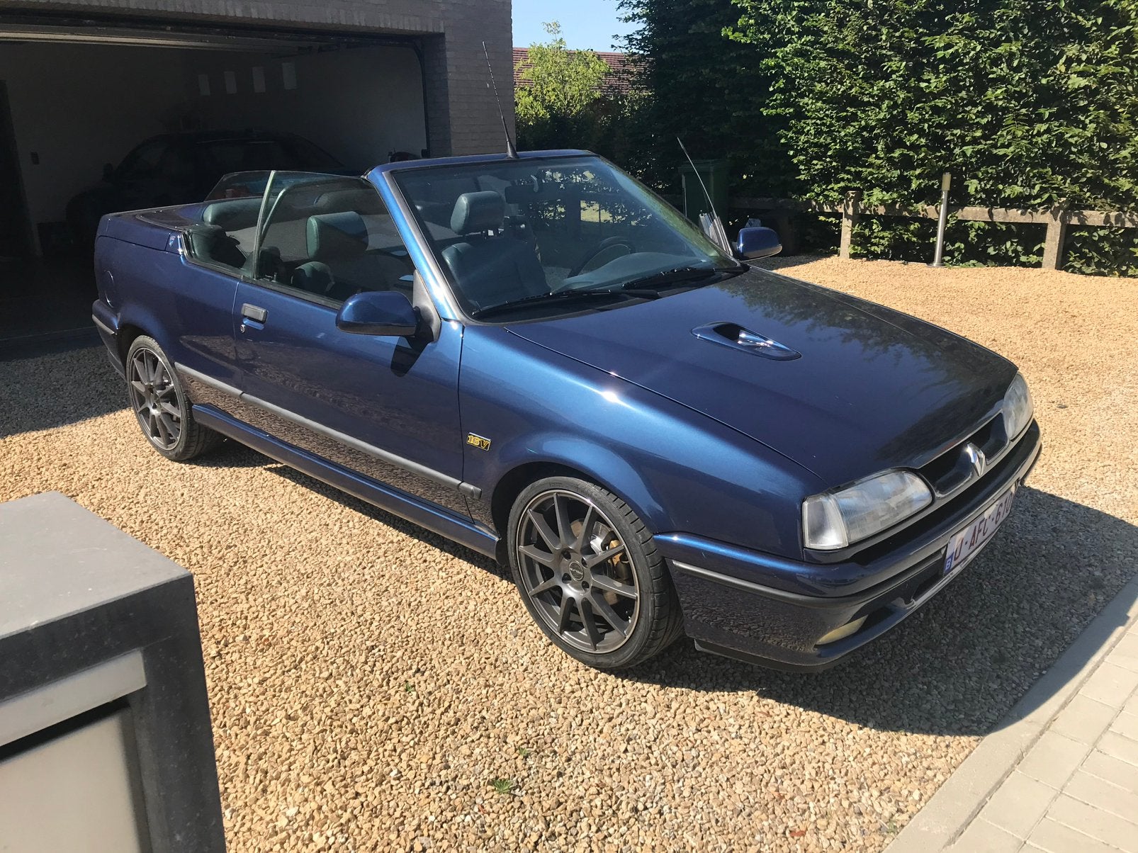Renault 19 16v oldtimer, Cabriolet, Blauw, Leder, Handgeschakeld