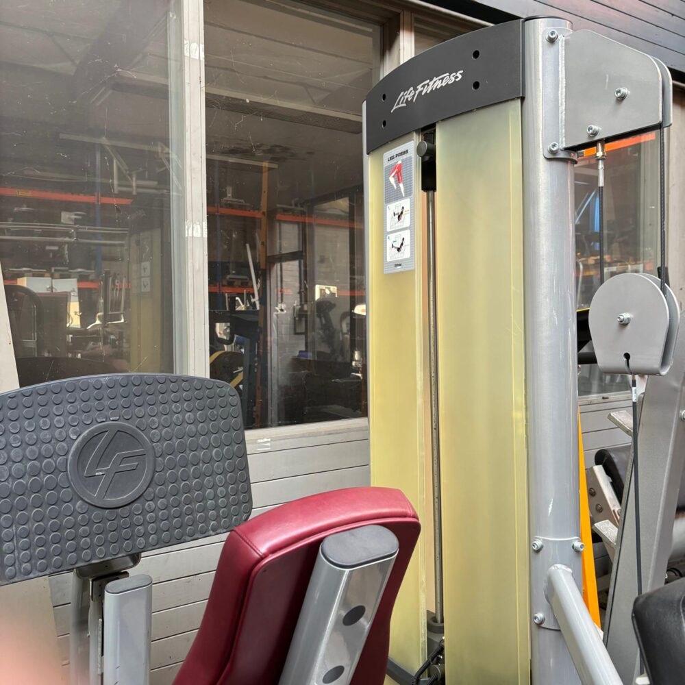 Life Fitness - Leg Press, Sport en Fitness, Ophalen of Verzenden, Gebruikt, Benen, Overige typen