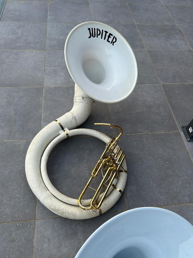 Sousaphone, Ophalen, Zo goed als nieuw, Met koffer of draagtas