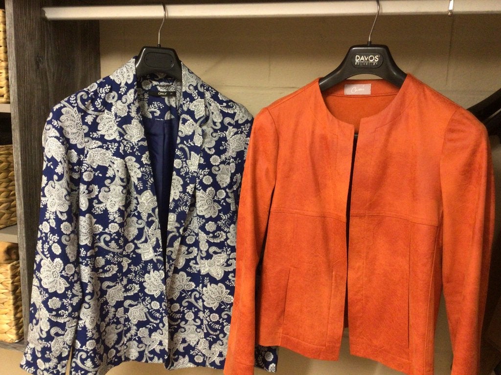 Vestes small la piece 10€, Kleding | Dames, Jassen | Zomer, Maat 36 (S), Ophalen
