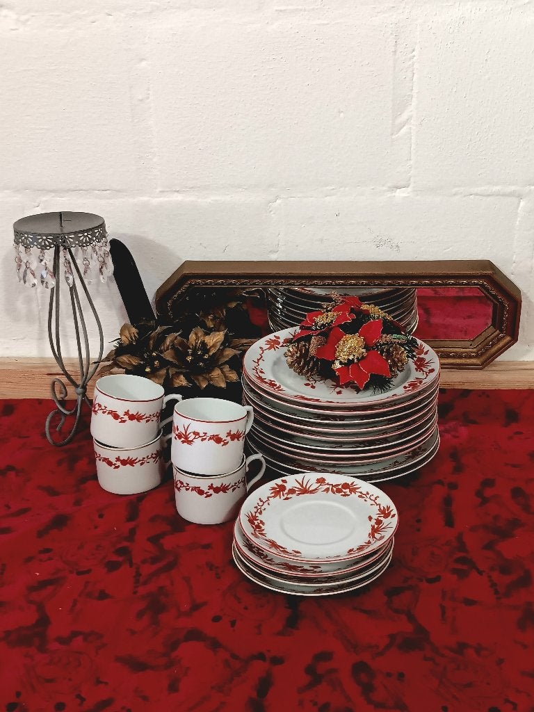 Très bel ensemble de porcelaine pour les fêtes !, Antiquités & Art, Enlèvement
