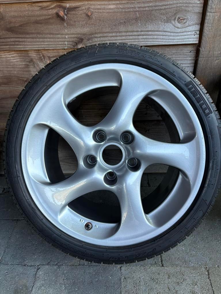 Porsche 996 Turbo / 4S holle velgen set, Ophalen, Band(en)