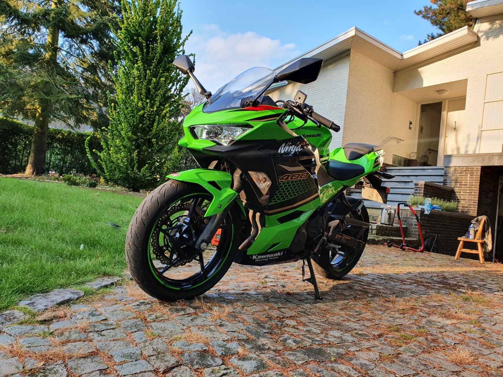 Kawasaki Ninja 400 KRT ABS Akrapovič 2020, Motoren, Motoren | Kawasaki, 2 cilinders, Gebruikt, 399 cc, Minimaal motorrijbewijs A2