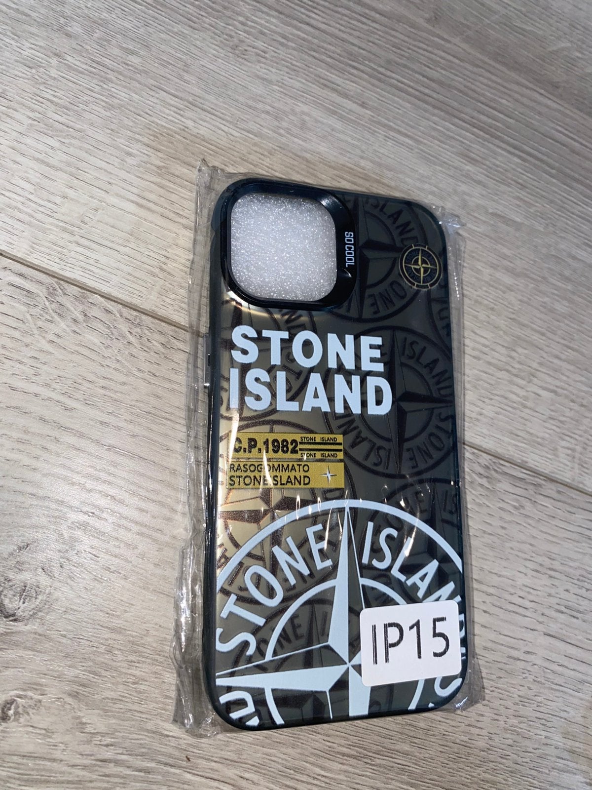 Stone island case Iphone 15, Telecommunicatie, Mobiele telefoons | Hoesjes en Screenprotectors | Apple iPhone, Ophalen, Zo goed als nieuw