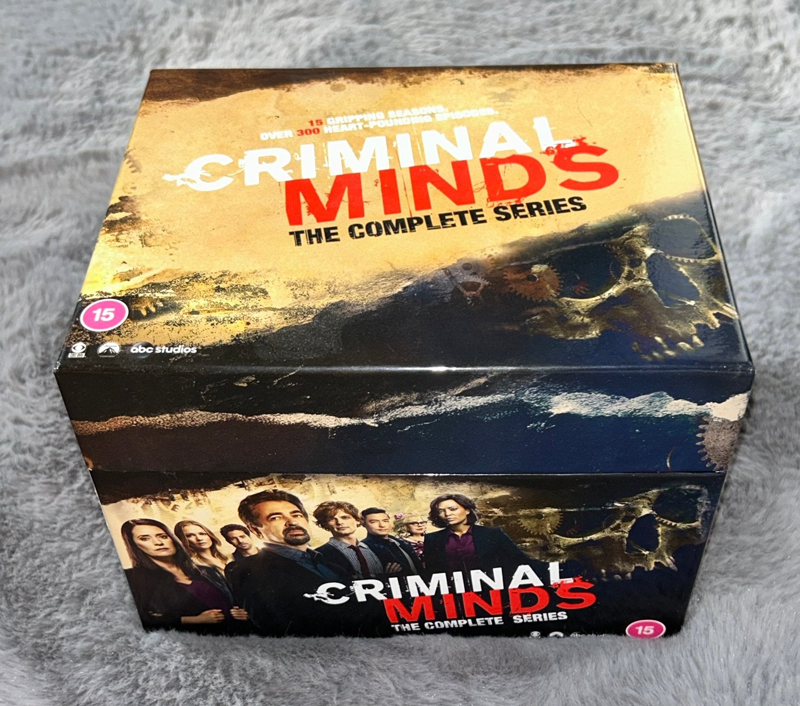 Coffret DVD Criminal Minds – L’intégrale (Saisons 1 à 15), Enlèvement, Comme neuf