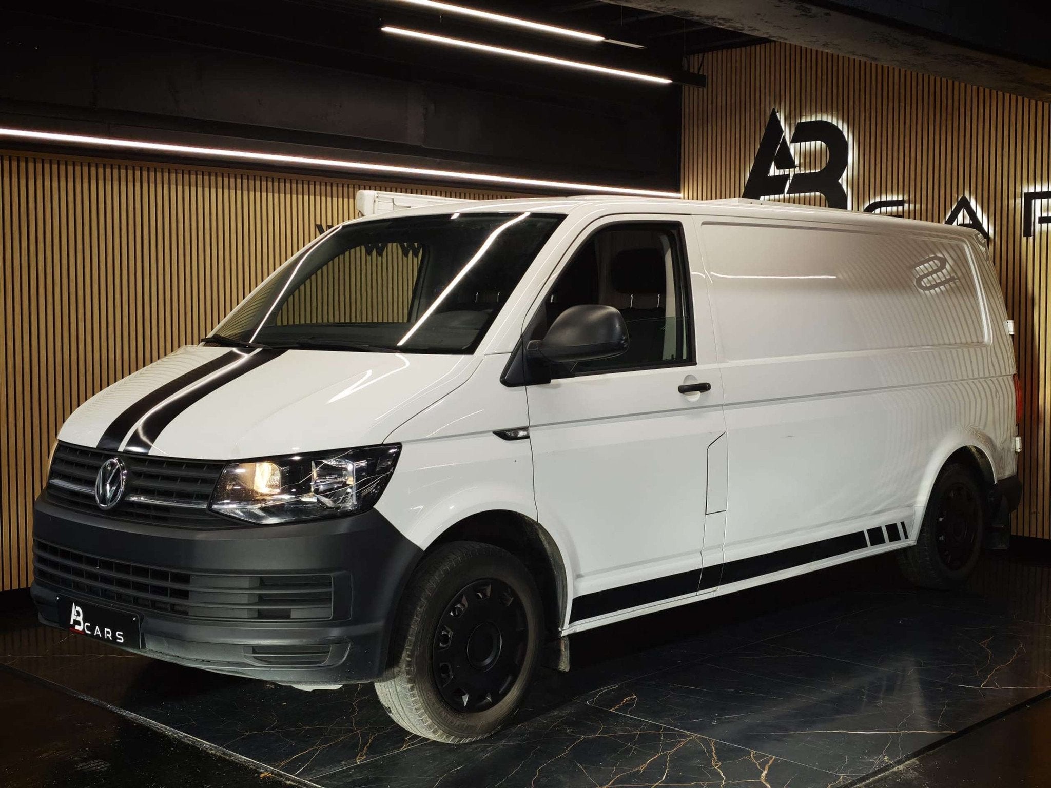 Volkswagen T6 TRANSPORTER 2.0 TDi CAMPING CAR * GARANTIE 12, Auto's, 75 kW, Stof, Gebruikt, Euro 6