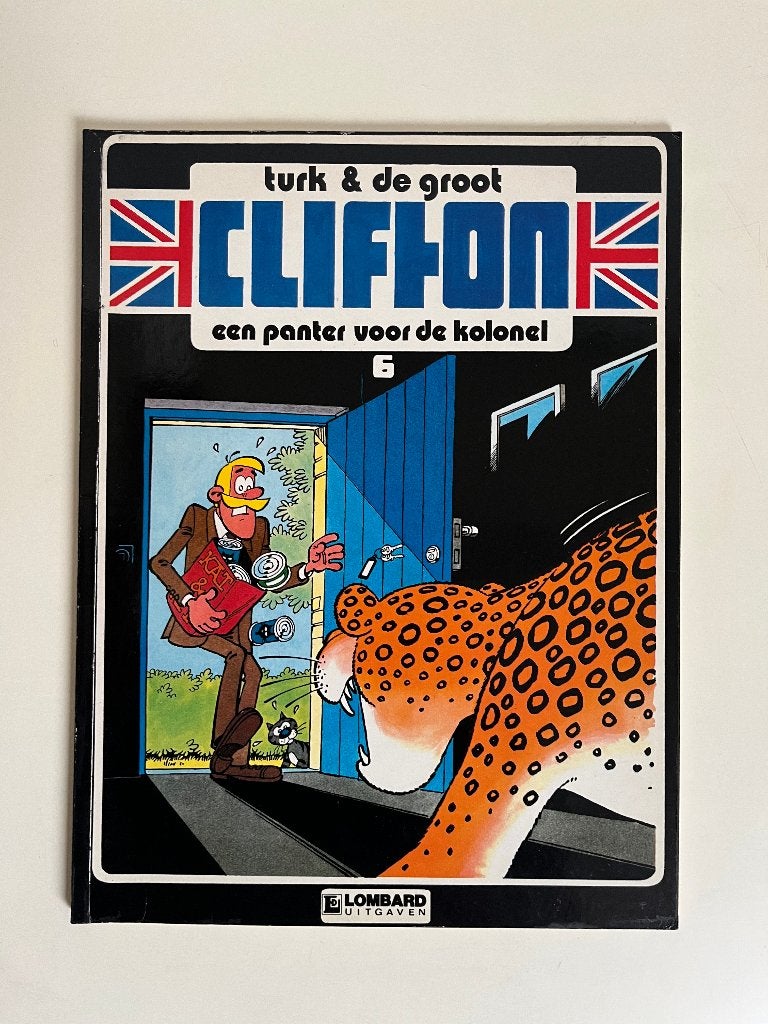 Clifton 6 - Een panter voor de kolonel - 1e druk, Boeken, Verzenden