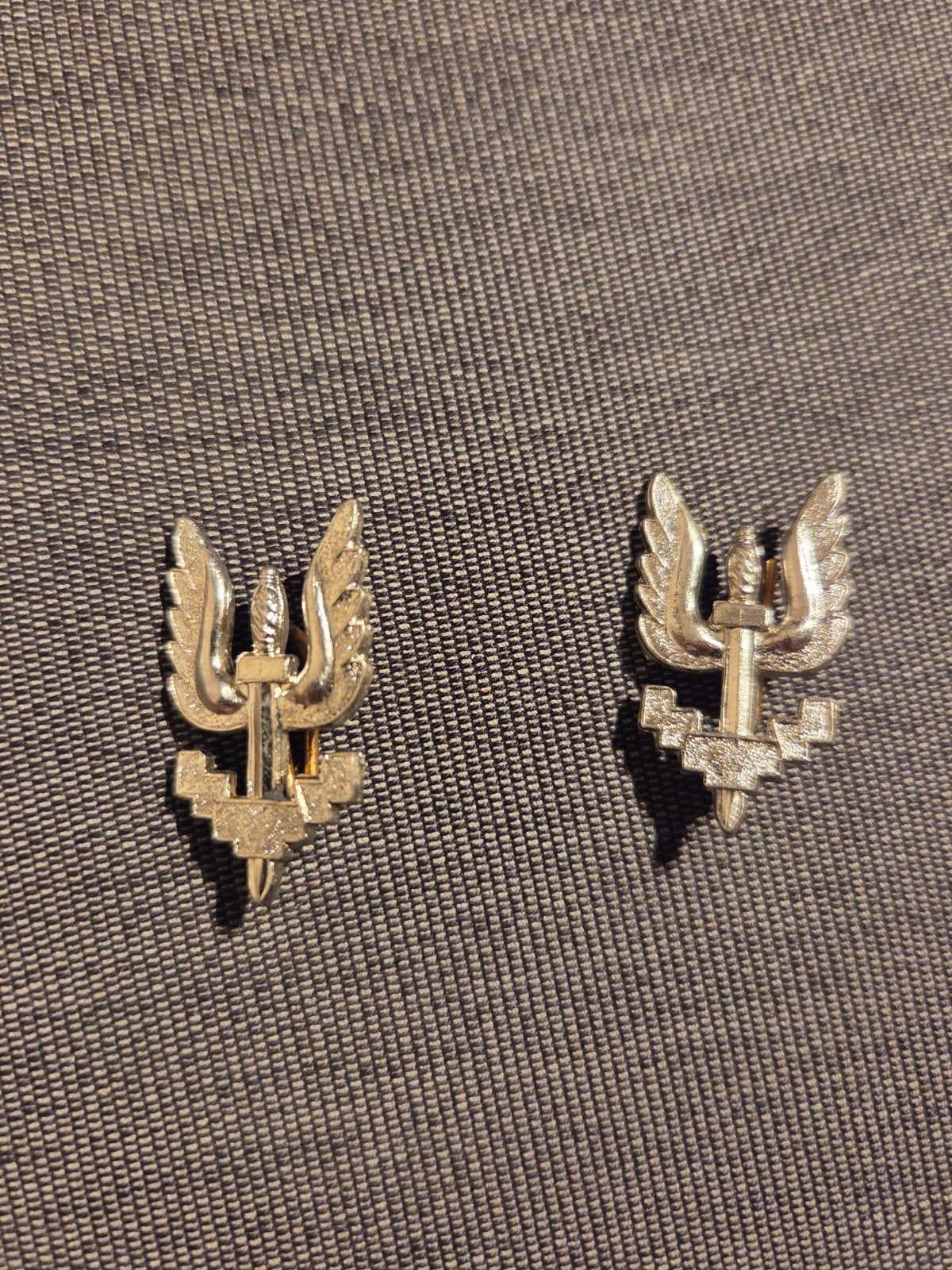 Para commando, Verzenden