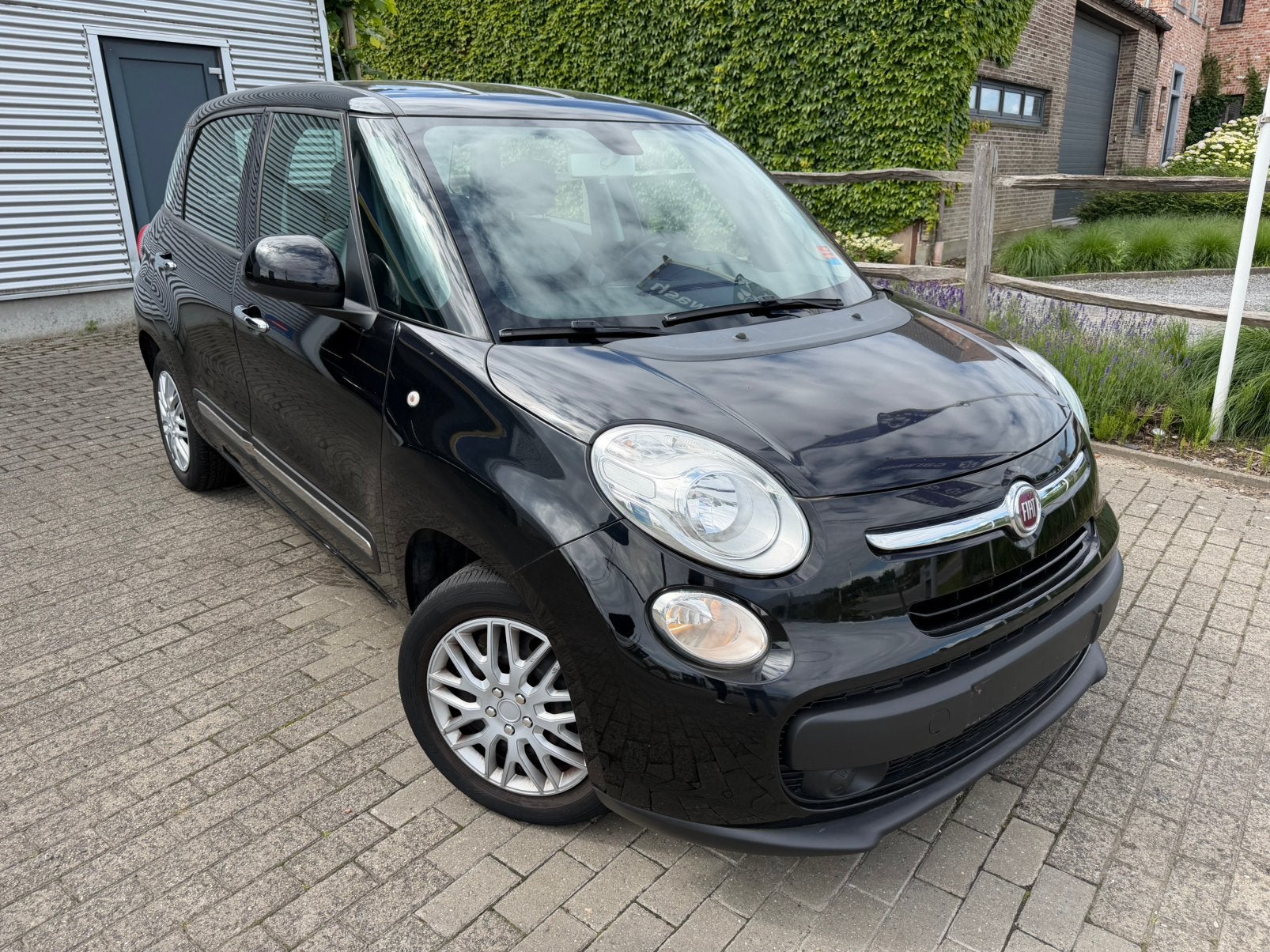 500L Living 1.4i Lounge 5pl., Auto's, Stof, Zwart, 4 cilinders, Zwart