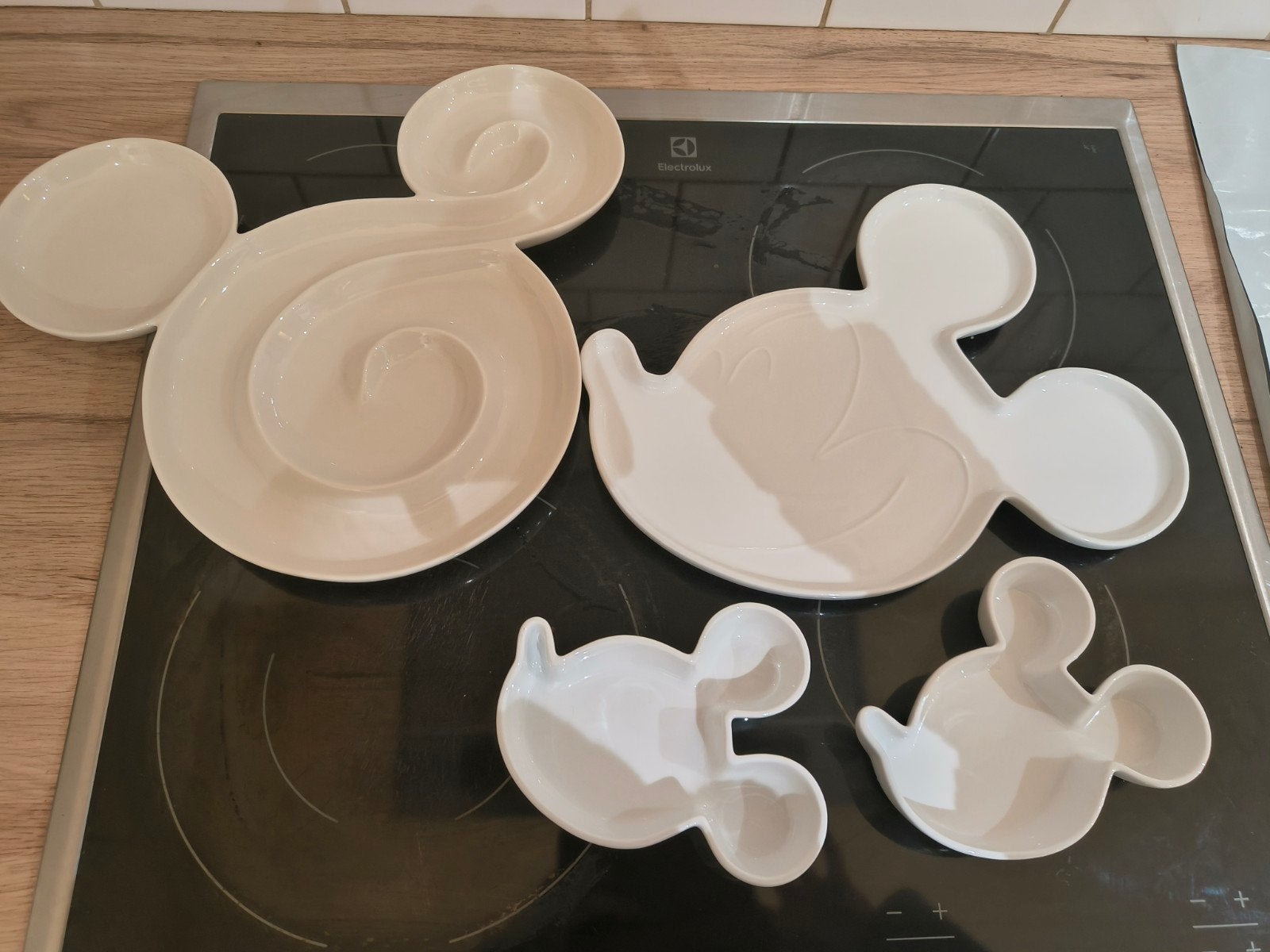 Micky mouse schaaltjes, Ophalen