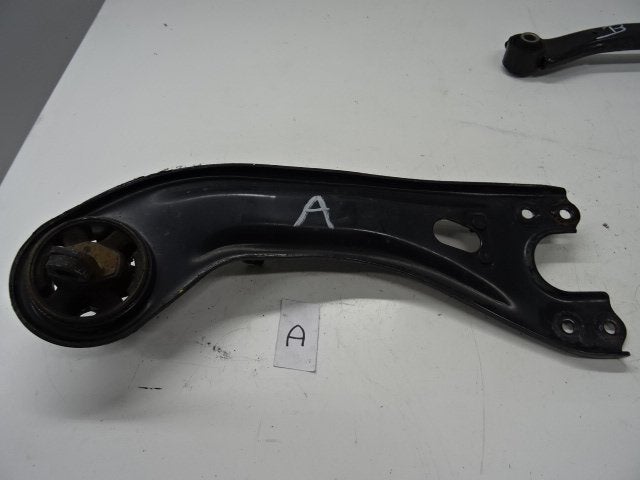 REACTIESTANG RECHTS ACHTER Hyundai iX35 (LM), Hyundai Motor Deutschland GmbH, Gebruikt, Kaiserleipromenade 5
63067  Offenbach am Main, DE
