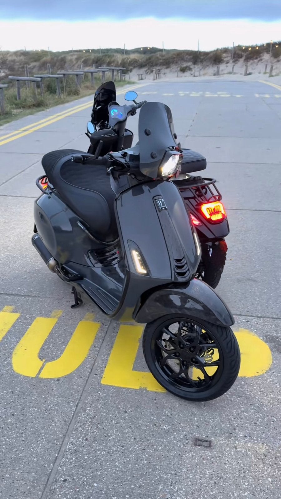 GEZOCHT vespa sprint, Enlèvement ou Envoi, Comme neuf