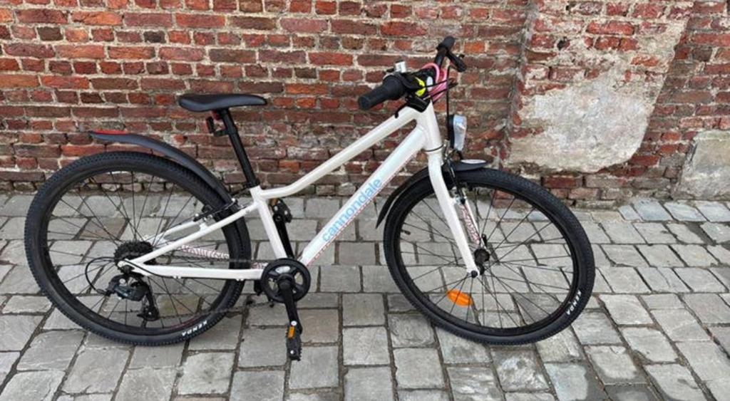Prachtige kinderfiets CANNONDALE, Fietsen en Brommers, Fietsen | Mountainbikes en ATB, Ophalen, Zo goed als nieuw