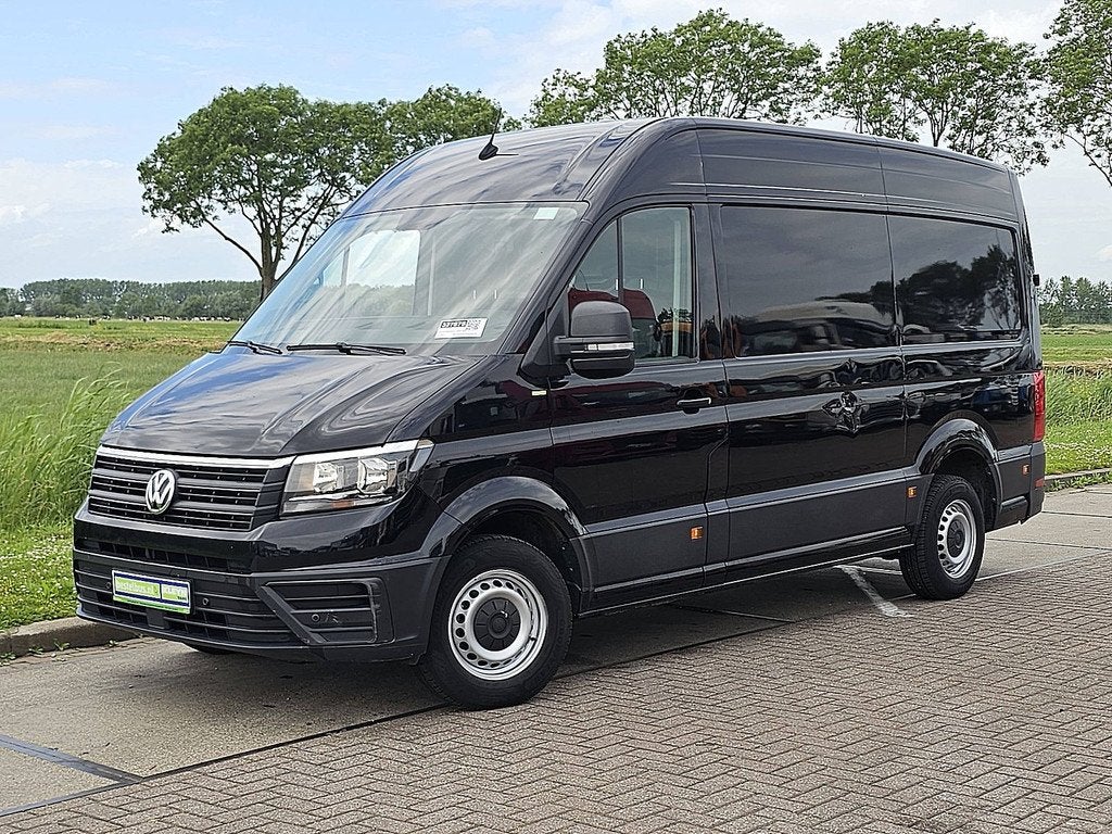 Volkswagen Crafter 30 2.0 TDI L3H3 Comfortline item 327875, Voorwielaandrijving, https://public.car-pass.be/vhr/74d3b8e8-cbd3-4d4a-98d6-99ad81c5e342