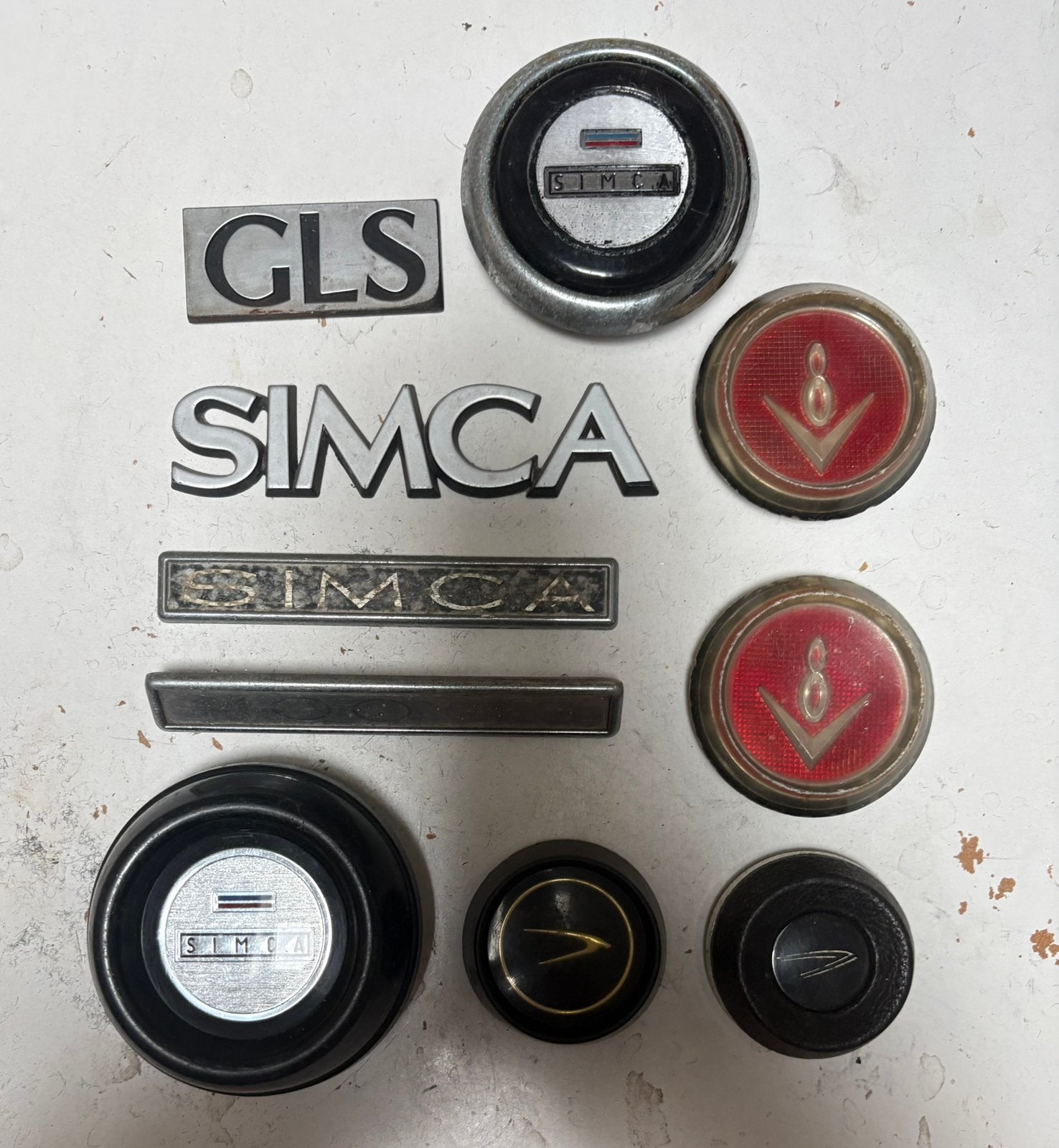 Simca emblemen, Auto-onderdelen, Ophalen of Verzenden, Gebruikt, Oldtimer onderdelen
