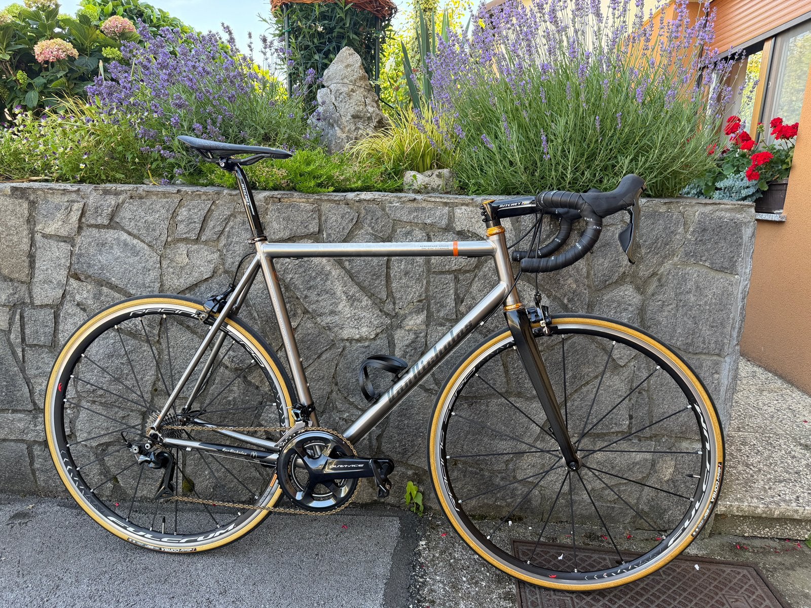 Van Nicholas titanium racefiets met Shimano Dura Ace 58, Fietsen en Brommers, Ophalen, Zo goed als nieuw