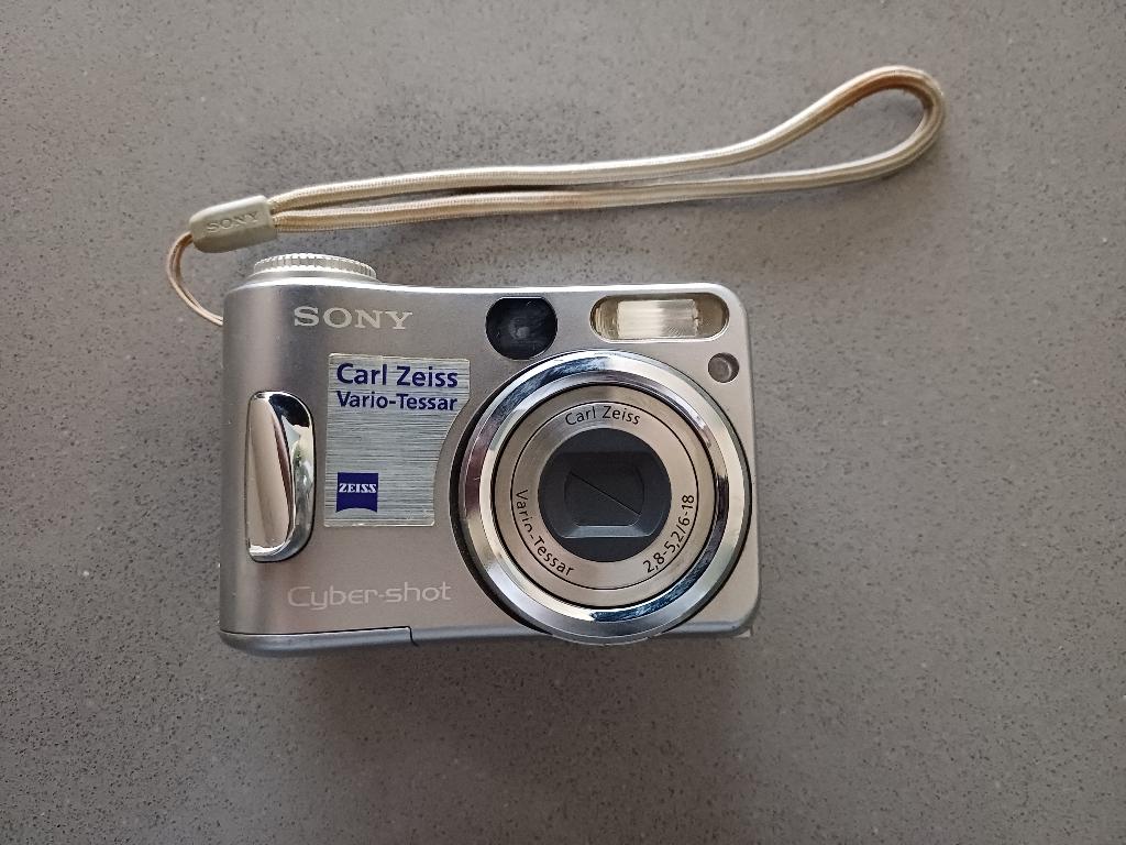 SONY Carl Zeiss Vario Tessar, Ophalen, Gebruikt, Sony
