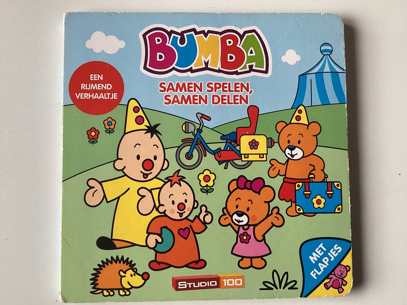 Bumba samen spelen samen delen., Livres, Livres pour enfants | 4 ans et plus, Enlèvement ou Envoi, Utilisé