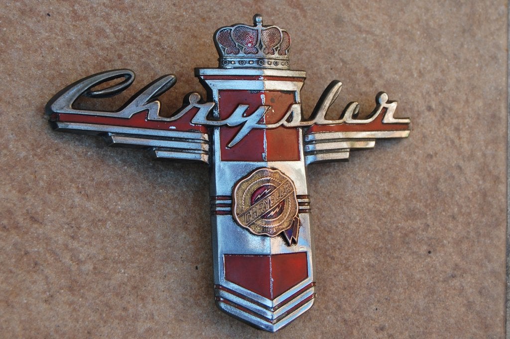 Chrysler Windsor 1947 usa oldtimer-embleem op de motorkap, Ophalen of Verzenden