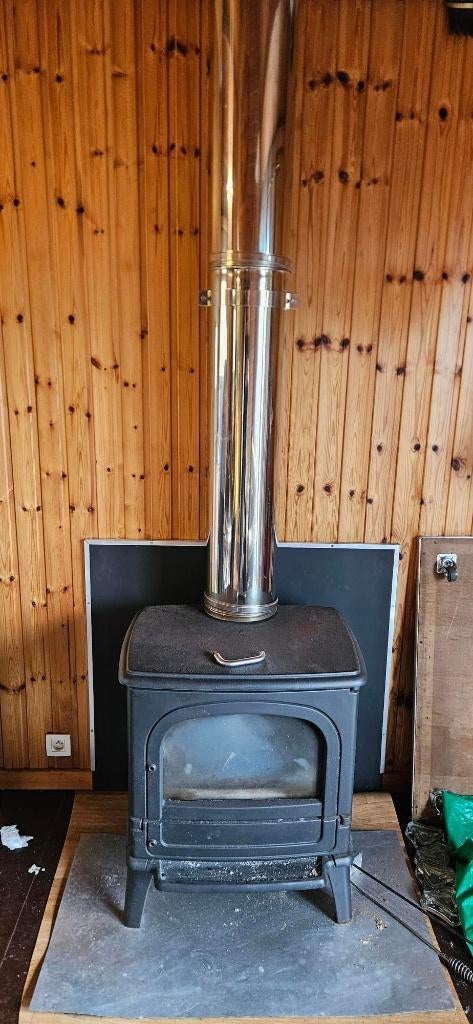 Houtkachel allesbrander met dubbelwandige rookgasafvoer buis, Ophalen, Gebruikt, Vrijstaand, Hout