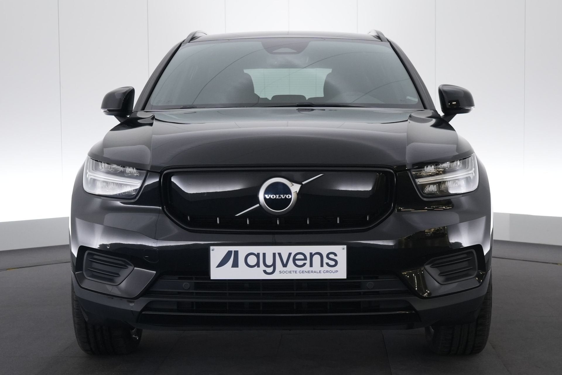 (2BUE785) VOLVO XC40, Auto's, Stof, Gebruikt, 67 kWh, 5 zetels