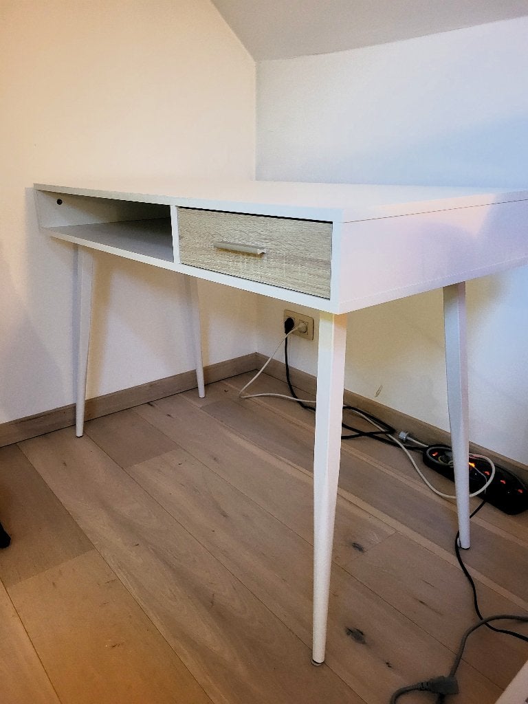 Bureau en excellent état à vendre, 110 cm, 50 cm, Comme neuf, Enlèvement