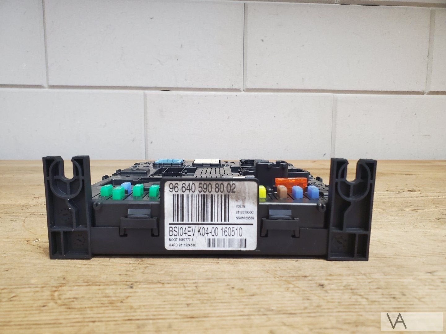 Citroen C4 picasso Peugeot 3008 5008 zekeringkast 9664059080, Gebruikt, -, -, Ophalen of Verzenden