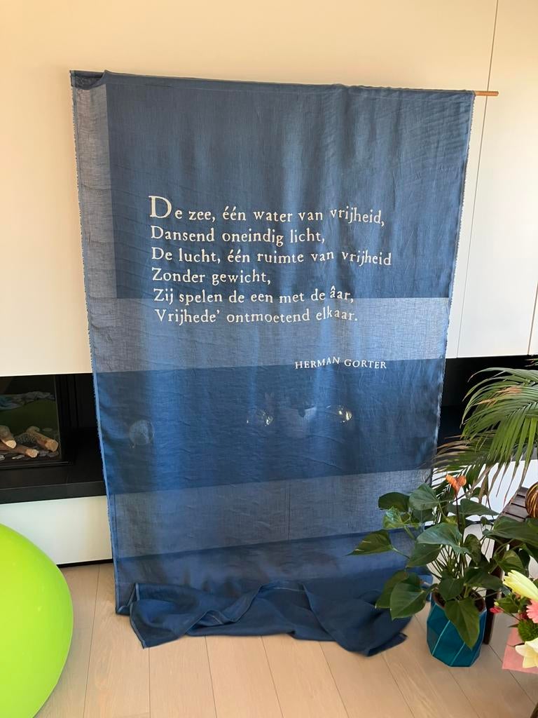 Decoratieve doek met gedicht van herman gorter, Ophalen, Zo goed als nieuw