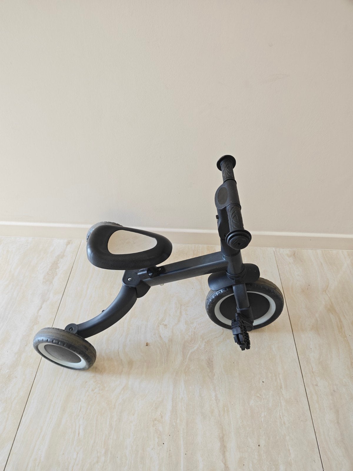 Stoere Zwarte Kinderdriewieler te Koop!, Fietsen en Brommers, Ophalen of Verzenden, Zo goed als nieuw