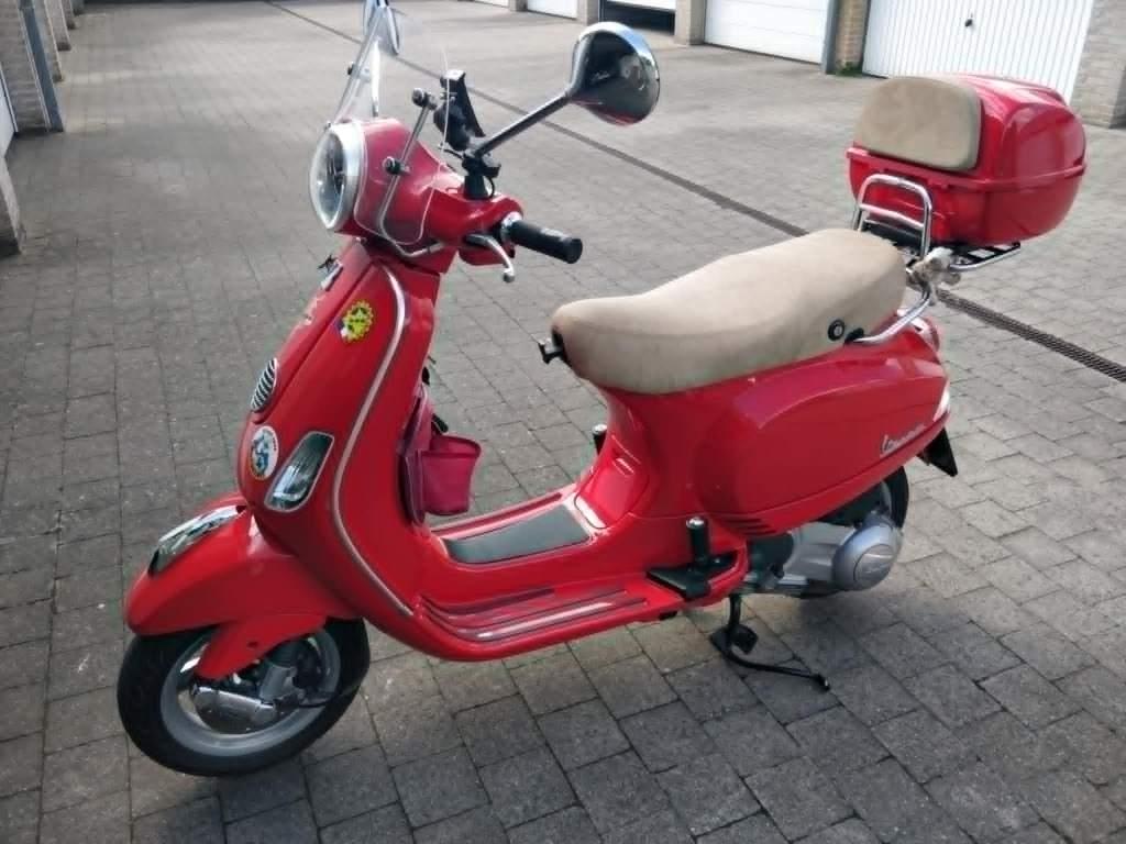 Vespa LX 125 cc, Fietsen en Brommers, Scooters | Vespa, Ophalen, 125 cc, Zo goed als nieuw, Benzine