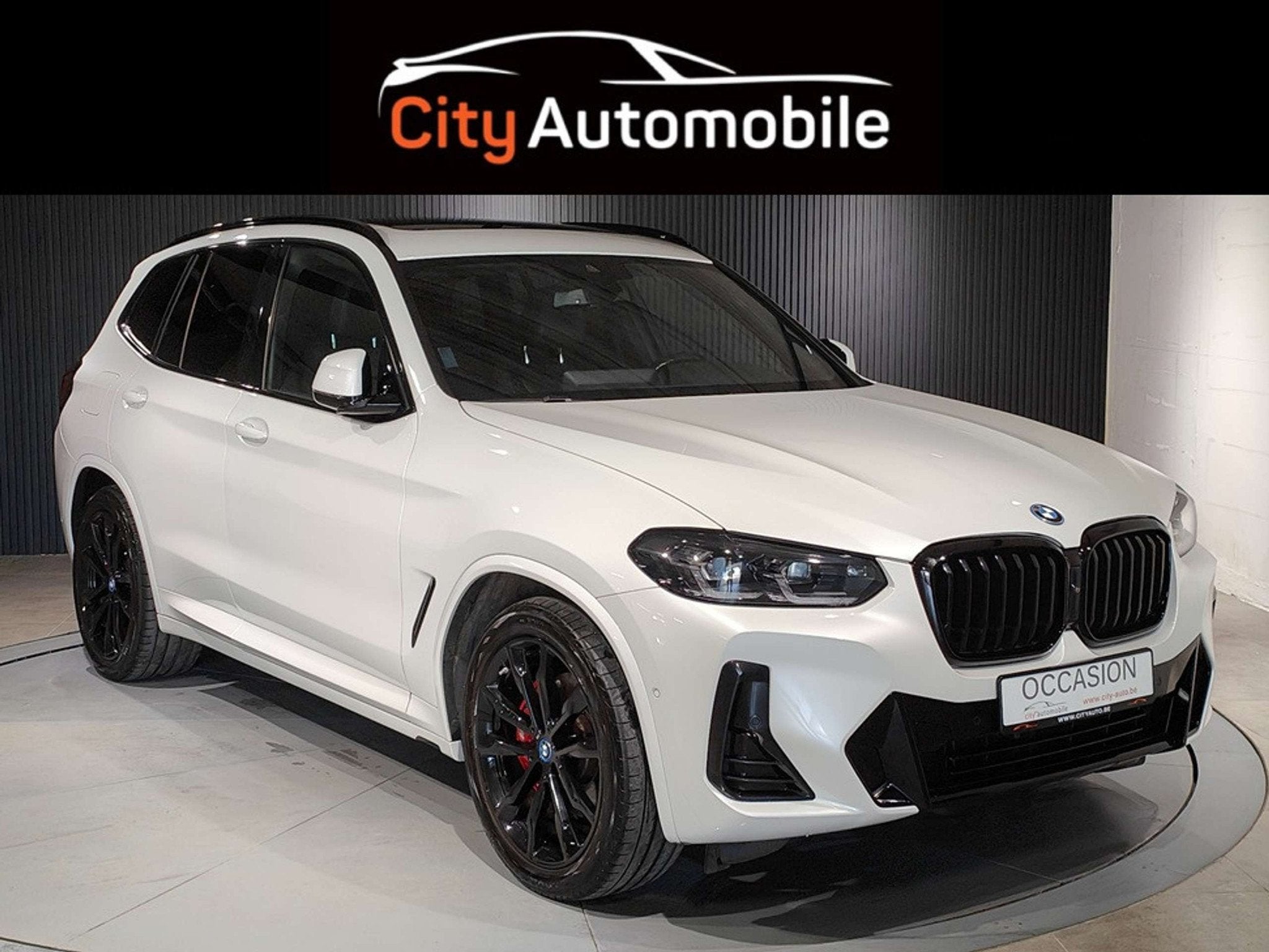 BMW X3 X3 XDRIVE30e PACK M CARPLAY CAMERA 360 TOIT OUVRAN, Auto's, Automaat, 1998 cc, Gebruikt, Lichtsensor