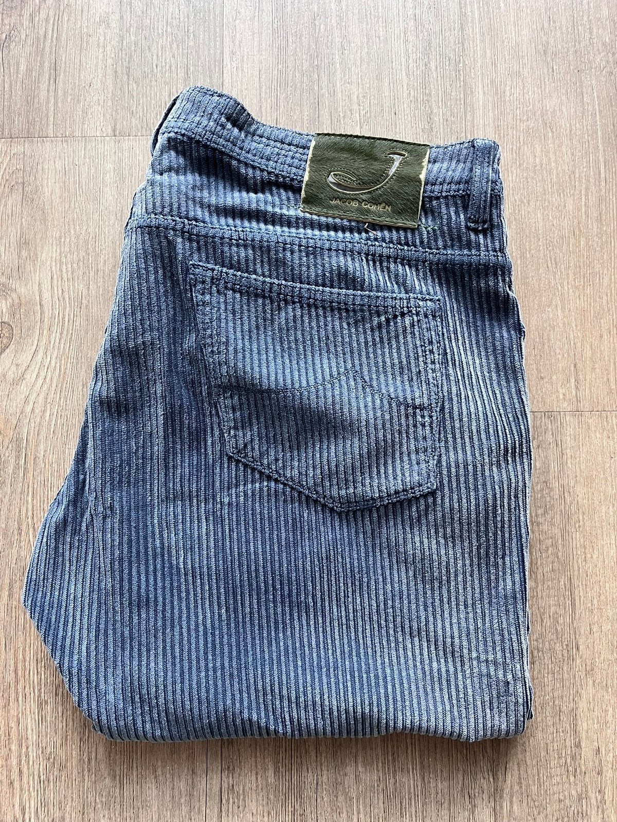 Jacob Cohen jeans size 40 type J613 comfort, Vêtements | Hommes, Jeans, Enlèvement ou Envoi, Comme neuf, Bleu, W40 - W42 (confection 56/58)
