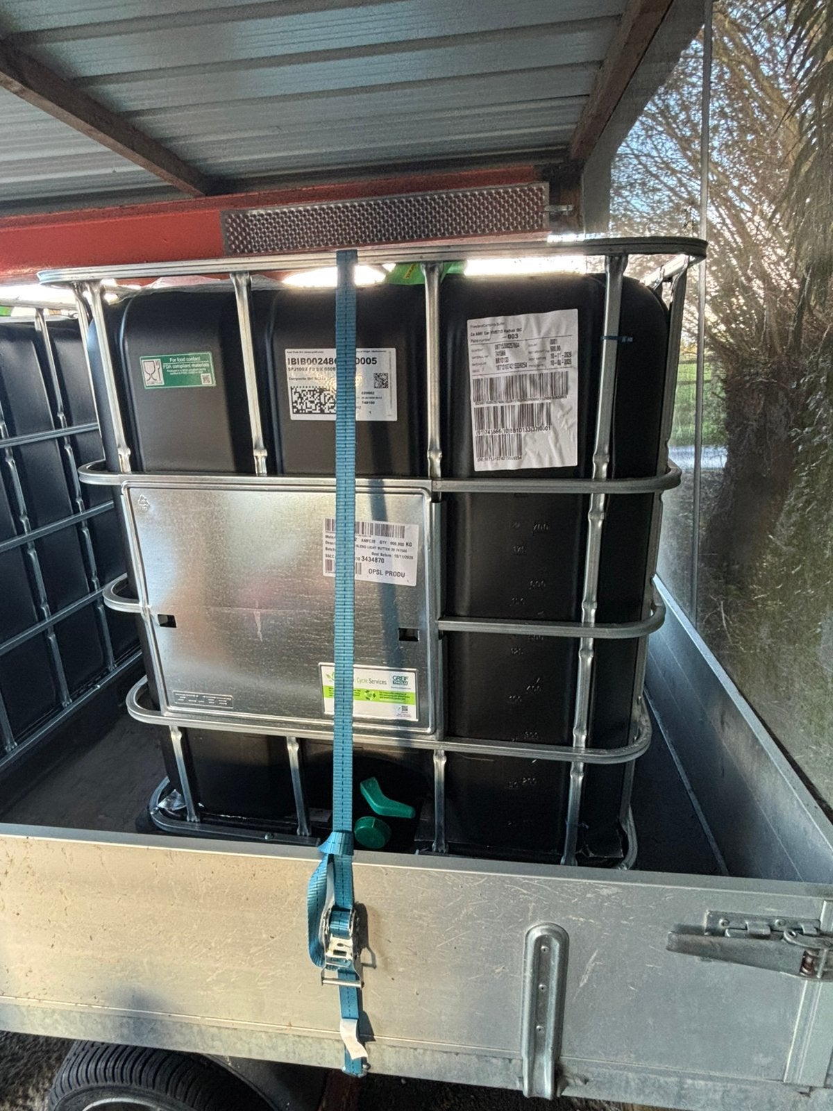 IBC watertonnen 1000l zwart, Ophalen, Zo goed als nieuw