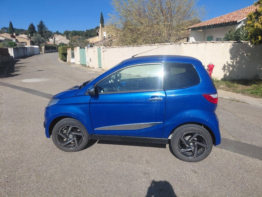 AIXAM E CITY, Autos, Achat, Entretenue par le concessionnaire, Automatique, Particulier